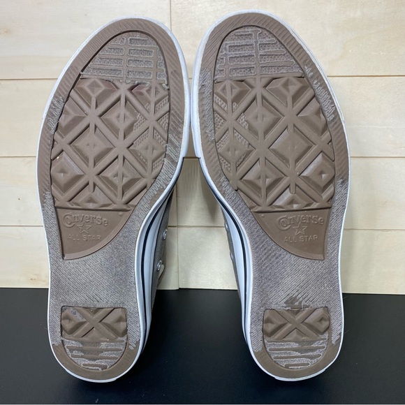 Converse Chuck Taylor High Top Grey Women's Size 7.5 Shoes Canvas Sneakers 5J793 - Picture 9 of 11